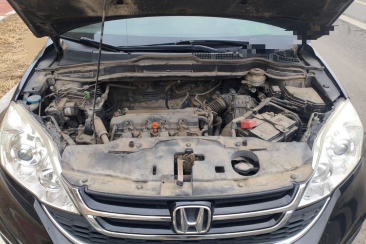Used Honda CR-V 2010 2.0L Automatic Four-Wheel Drive Classic Edition Engine Bay