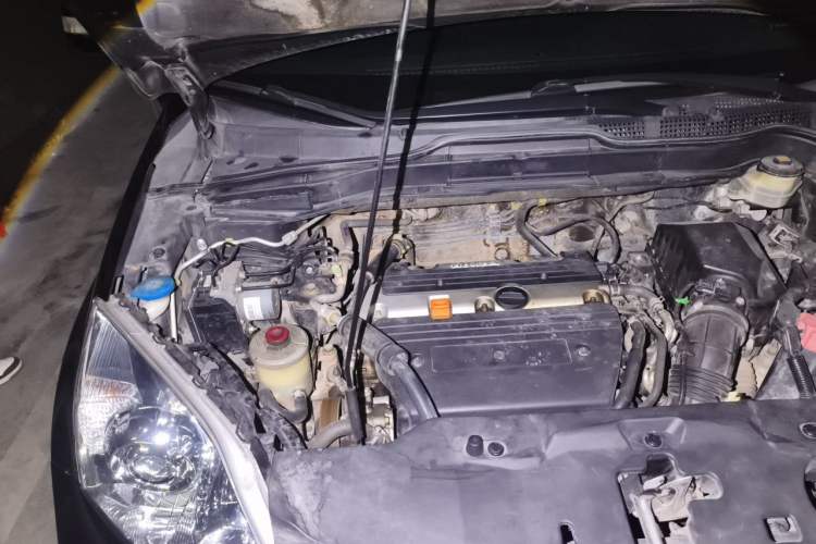Used Honda CR-V 2010 2.4L Automatic Four-Wheel Drive Prestige Edition Engine Bay Right