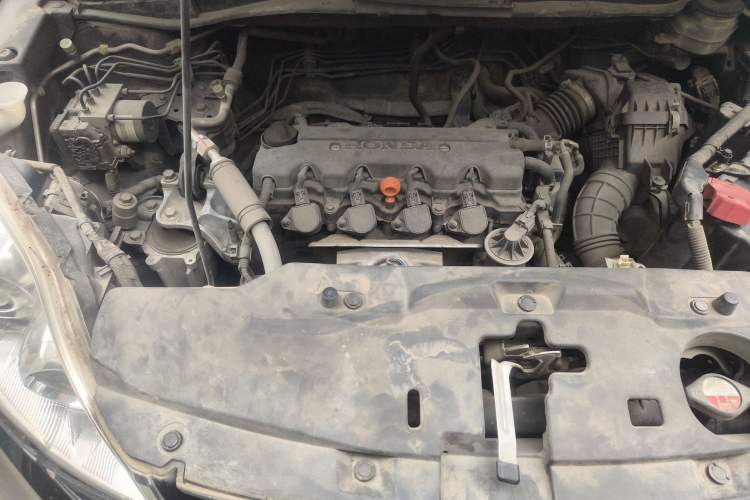 Used Honda CR-V 2010 2.0L Automatic Four-Wheel Drive Classic Edition Engine Bay Right