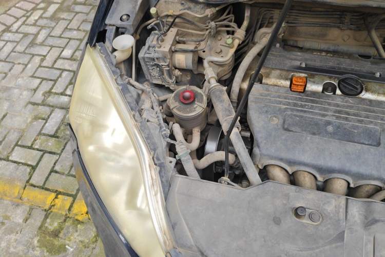 Used Honda CR-V 2010 2.4L Automatic Four-Wheel Drive Prestige Edition Engine Bay Right