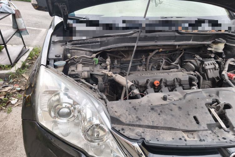 Used Honda CR-V 2010 2.0L automatic two-wheel drive urban version Engine Bay Right