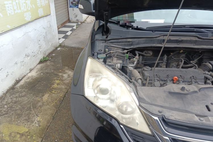 Used Honda CR-V 2010 2.0L automatic two-wheel drive urban version Engine Bay Right