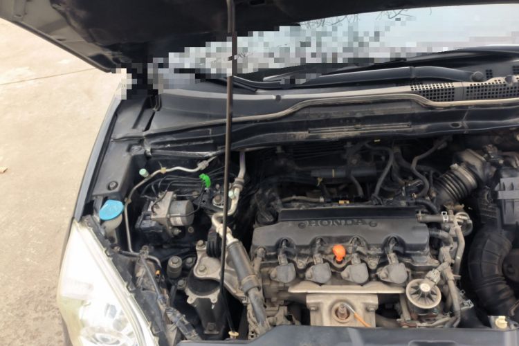 Used Honda CR-V 2010 2.0L Automatic Four-Wheel Drive Classic Edition Engine Bay Right