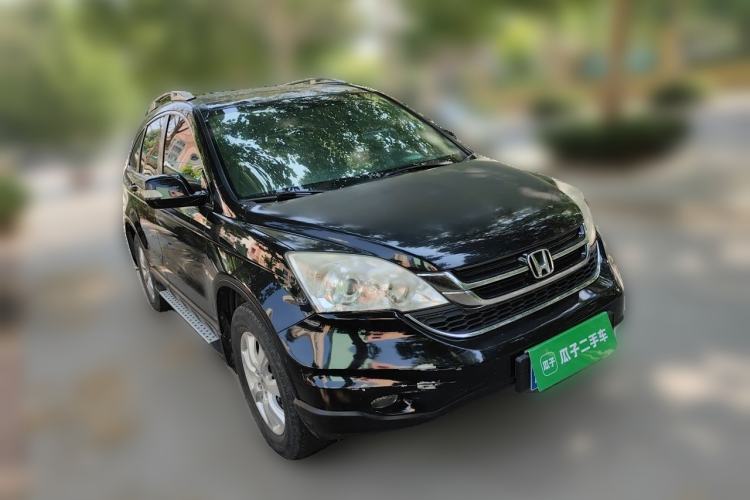 Used Honda CR-V 2010 2.0L Automatic Four-Wheel Drive Classic Edition Front Right 45 Deg
