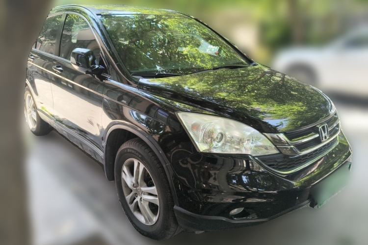 Used Honda CR-V 2010 2.4L automatic four-wheel drive luxury version Front Right 45 Deg