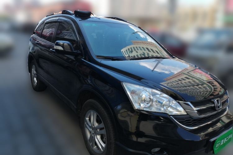 Used Honda CR-V 2010 2.4L automatic four-wheel drive luxury version Front Right 45 Deg