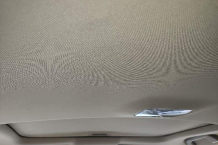 Used Honda CR-V 2010 2.4L automatic four-wheel drive luxury version Headliner
