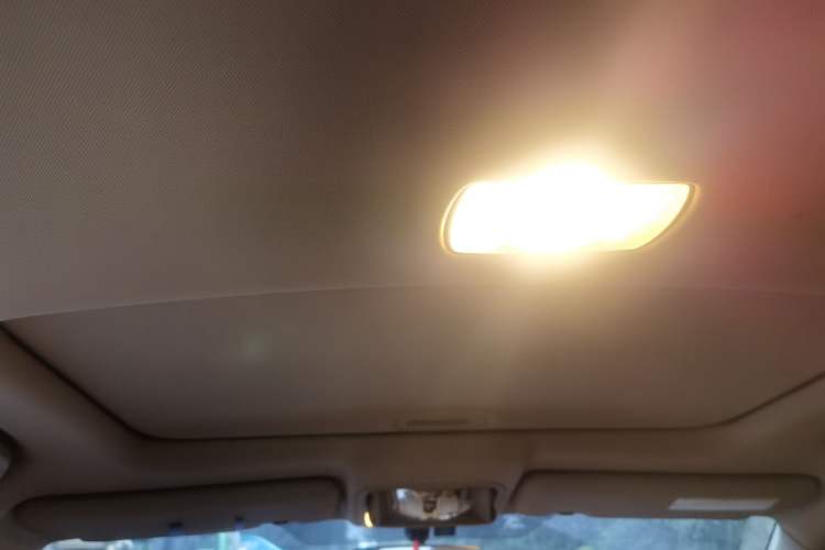 Used Honda CR-V 2010 2.0L Automatic Four-Wheel Drive Classic Edition Headliner