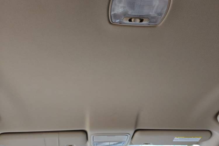 Used Honda CR-V 2010 2.0L automatic two-wheel drive urban version Headliner
