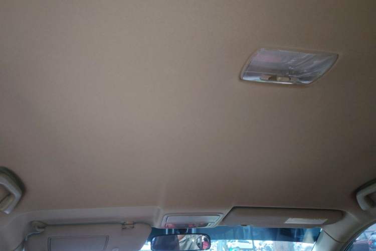 Used Honda CR-V 2010 2.0L automatic two-wheel drive urban version Headliner