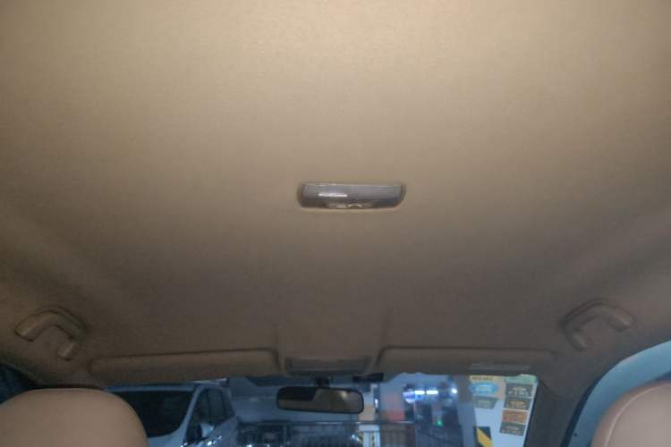 Used Honda CR-V 2010 2.0L automatic two-wheel drive urban version Headliner