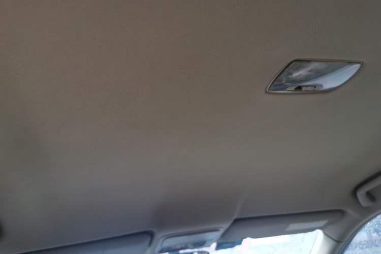 Used Honda CR-V 2010 2.0L manual two-wheel drive urban version Headliner