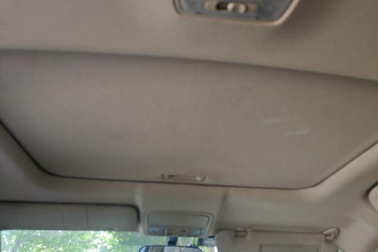 Used Honda CR-V 2010 2.0L Automatic Four-Wheel Drive Classic Edition Headliner