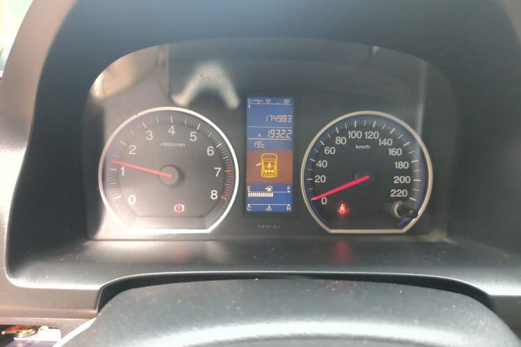 Used Honda CR-V 2010 2.0L manual two-wheel drive urban version Instrument Cluster
