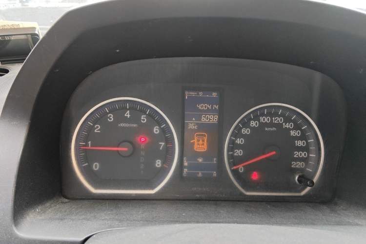 Used Honda CR-V 2010 2.0L automatic two-wheel drive urban version Instrument Cluster