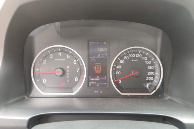 Used Honda CR-V 2010 2.0L automatic two-wheel drive urban version Instrument Cluster