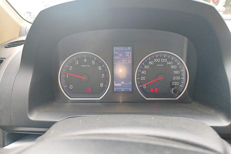 Used Honda CR-V 2010 2.0L manual two-wheel drive urban version Instrument Cluster
