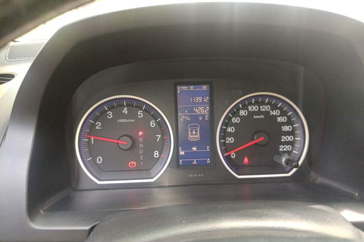 Used Honda CR-V 2010 2.4L automatic four-wheel drive luxury version Instrument Cluster
