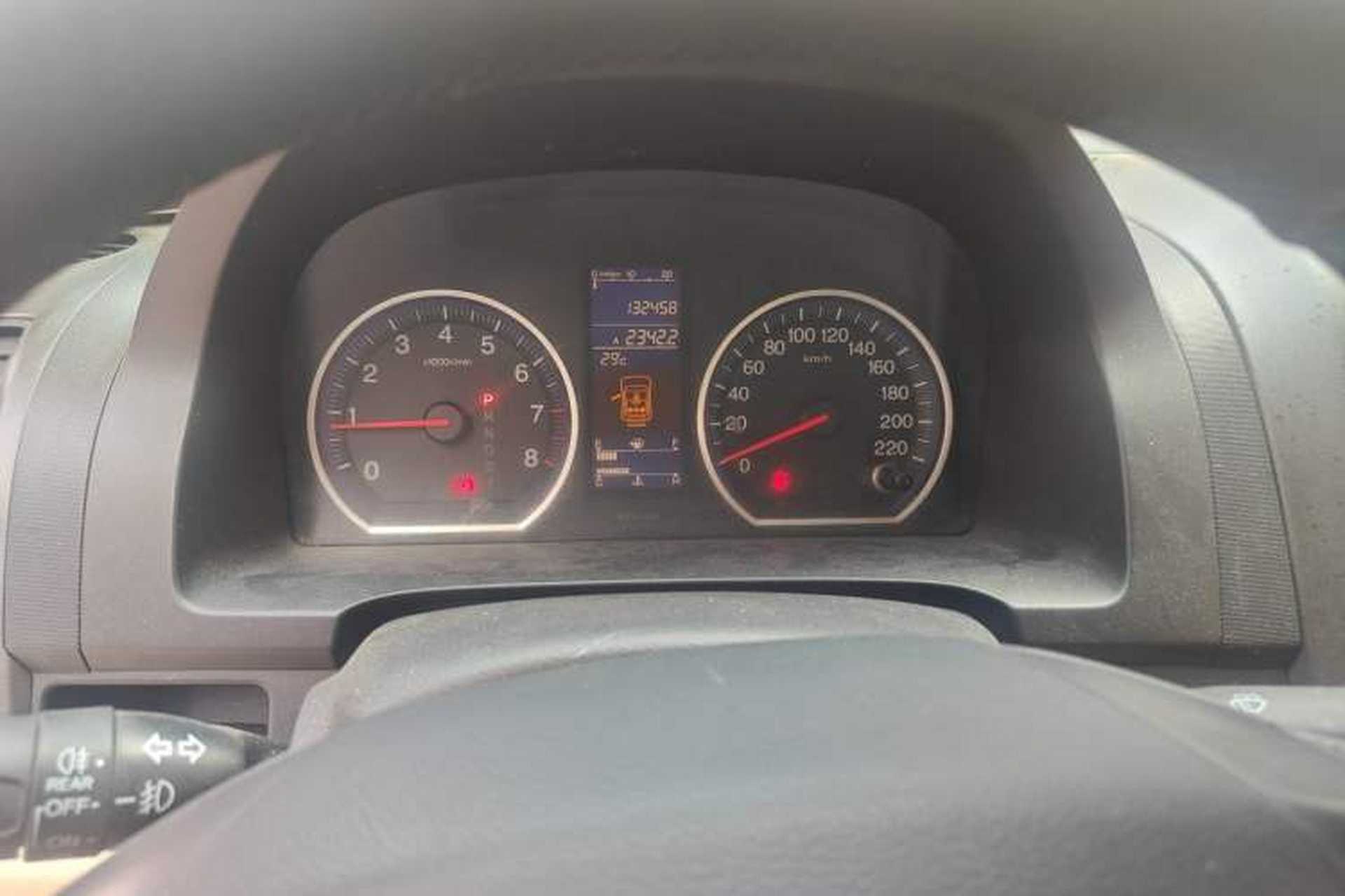 Used Honda CR-V 2010 2.0L automatic two-wheel drive urban version Instrument Cluster
