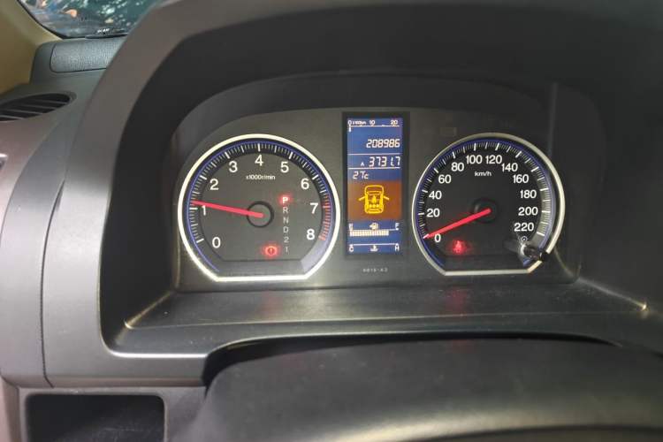 Used Honda CR-V 2010 2.0L automatic two-wheel drive urban version Instrument Cluster