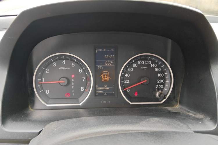 Used Honda CR-V 2010 2.0L automatic two-wheel drive urban version Instrument Cluster