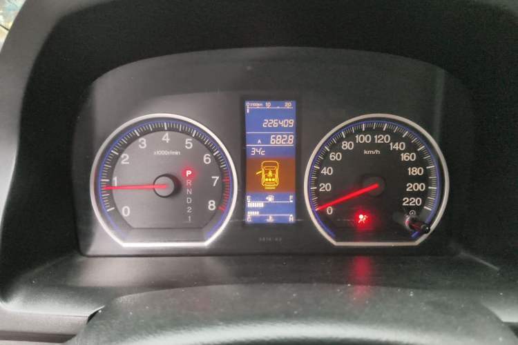 Used Honda CR-V 2010 2.0L automatic two-wheel drive urban version Instrument Cluster