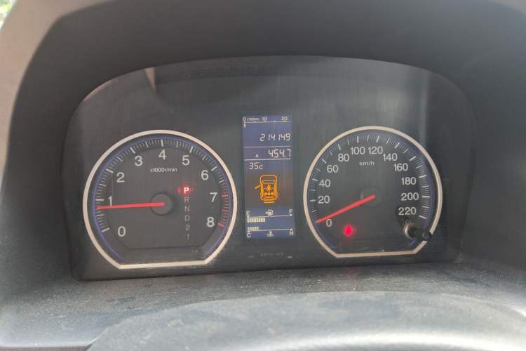 Used Honda CR-V 2010 2.0L automatic two-wheel drive urban version Instrument Cluster