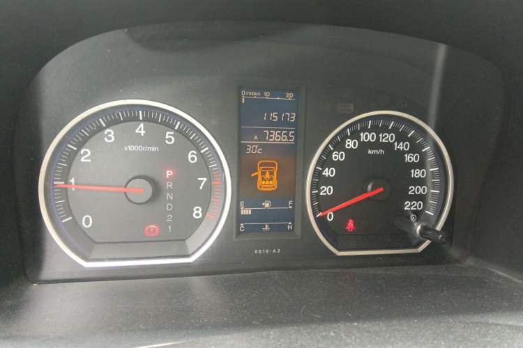 Used Honda CR-V 2010 2.0L automatic two-wheel drive urban version Instrument Cluster