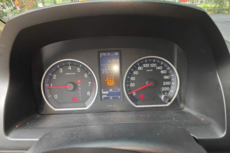 Used Honda CR-V 2010 2.4L automatic four-wheel drive luxury version Instrument Cluster