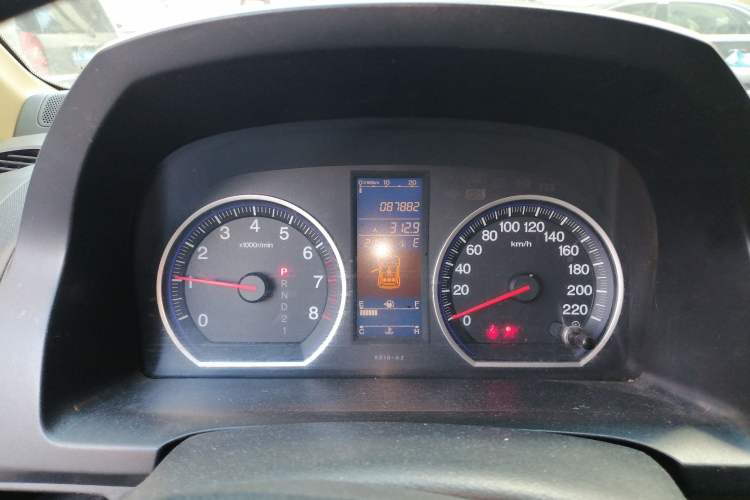 Used Honda CR-V 2010 2.4L automatic four-wheel drive luxury version Instrument Cluster