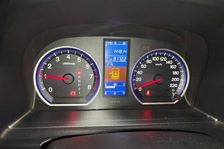 Used Honda CR-V 2010 2.0L automatic two-wheel drive urban version Instrument Cluster