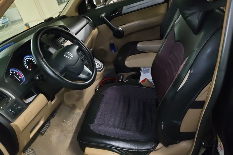 Used Honda CR-V 2010 2.0L automatic two-wheel drive urban version Left Front Seat