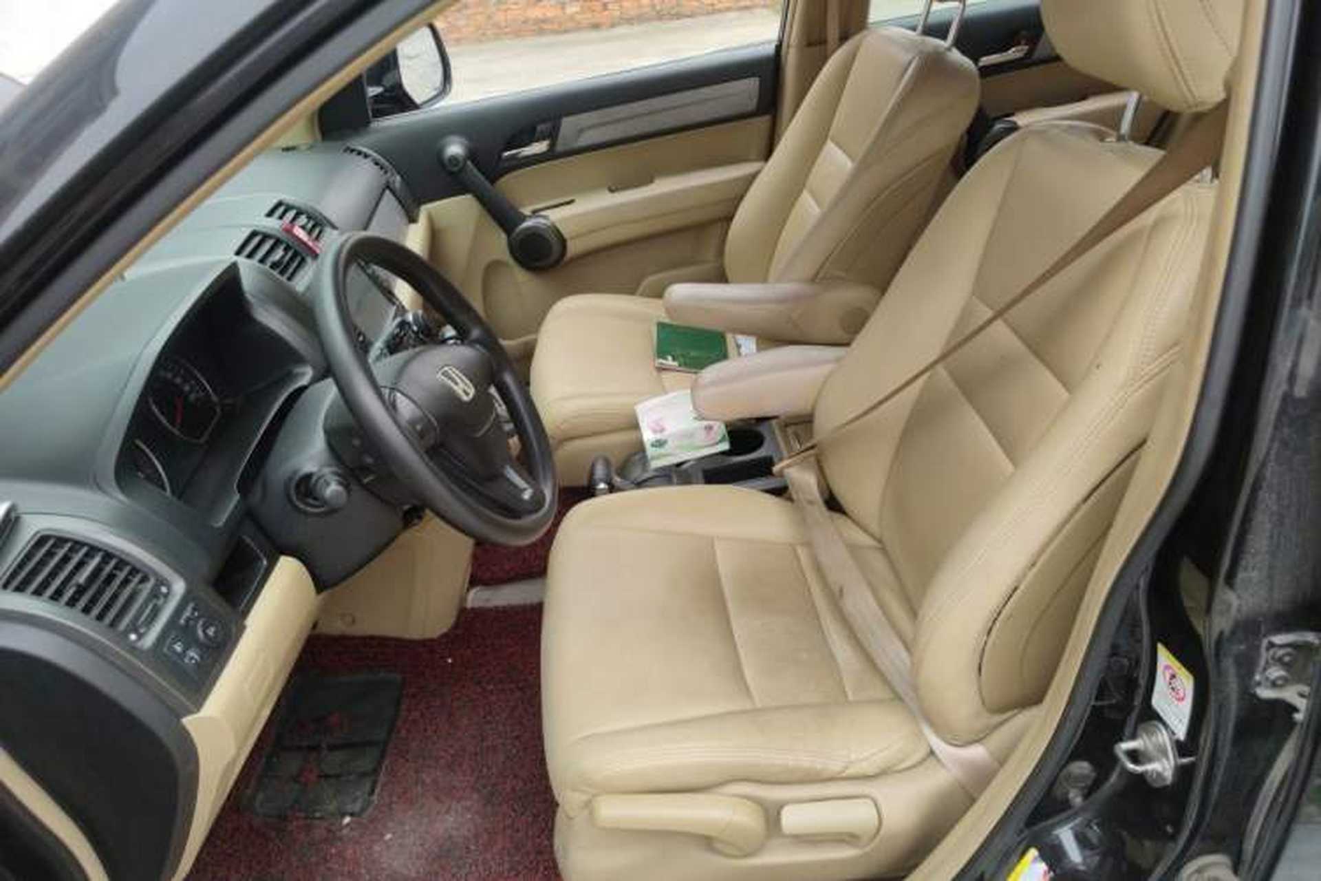 Used Honda CR-V 2010 2.0L automatic two-wheel drive urban version Left Front Seat