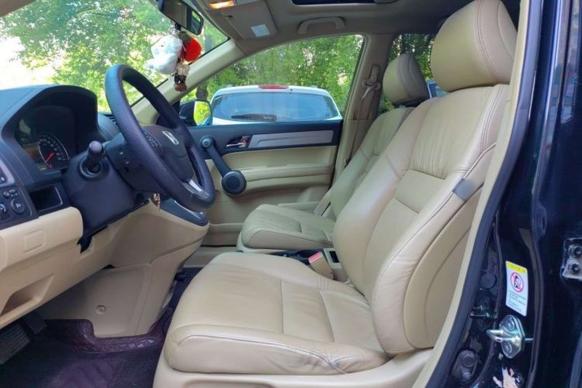 Used Honda CR-V 2010 2.4L automatic four-wheel drive luxury version Left Front Seat