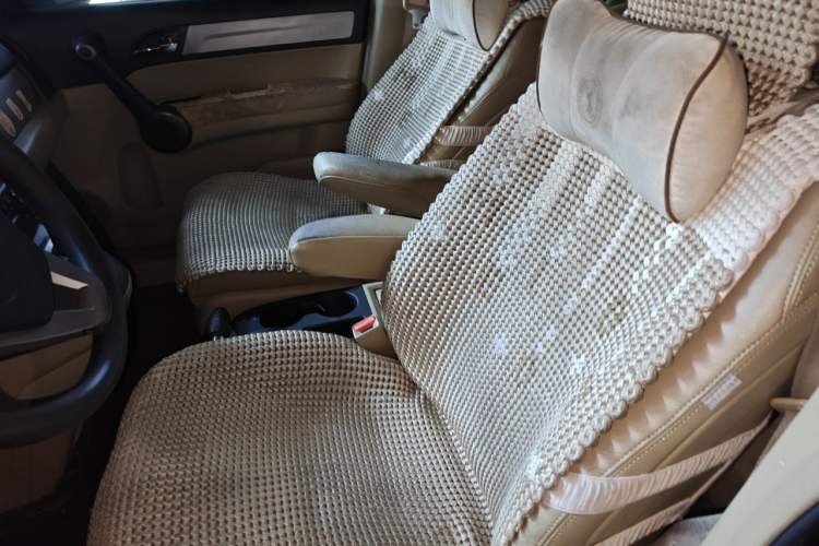 Used Honda CR-V 2010 2.0L automatic two-wheel drive urban version Left Front Seat