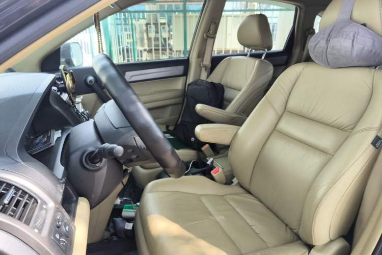 Used Honda CR-V 2010 2.4L automatic four-wheel drive luxury version Left Front Seat