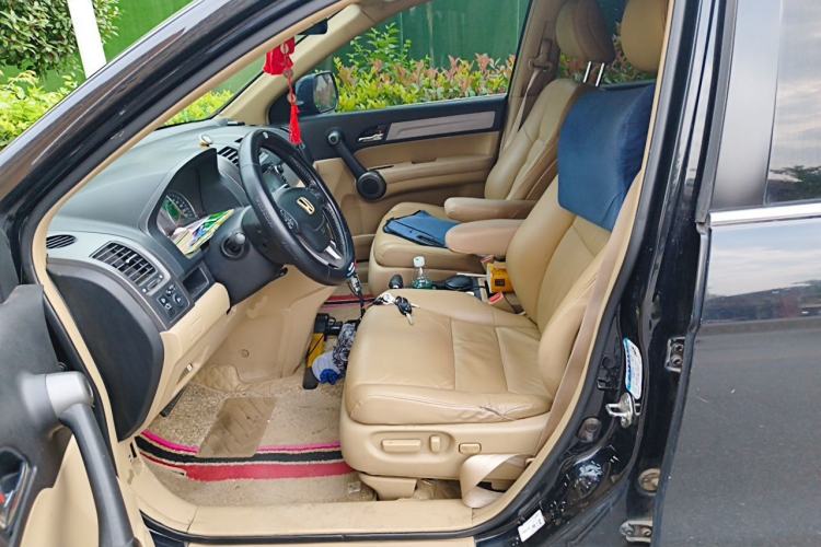 Used Honda CR-V 2010 2.4L automatic four-wheel drive luxury version Left Front Seat