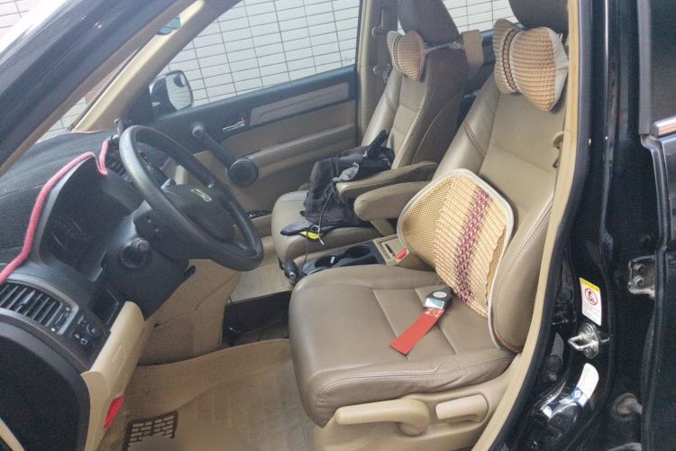 Used Honda CR-V 2010 2.0L automatic two-wheel drive urban version Left Front Seat