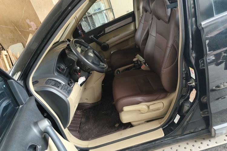 Used Honda CR-V 2010 2.0L automatic two-wheel drive urban version Left Front Seat