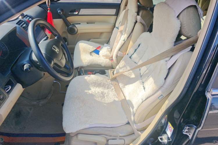Used Honda CR-V 2010 2.0L automatic two-wheel drive urban version Left Front Seat