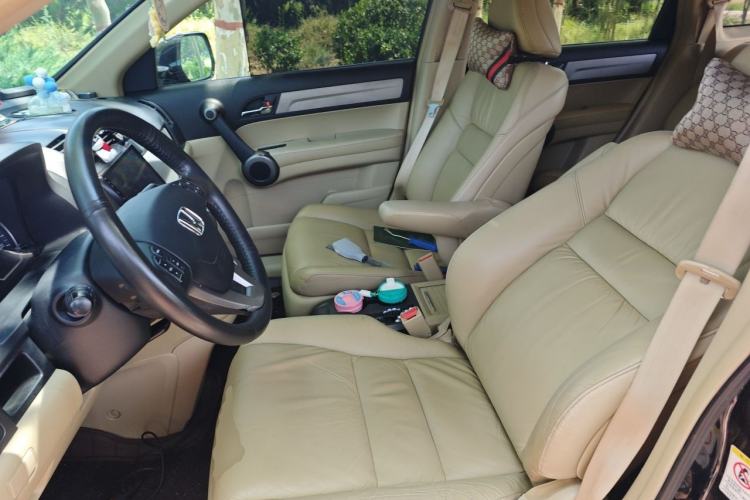Used Honda CR-V 2010 2.4L automatic four-wheel drive luxury version Left Front Seat