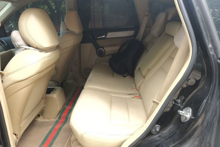 Used Honda CR-V 2010 2.0L manual two-wheel drive urban version Left Rear Seat