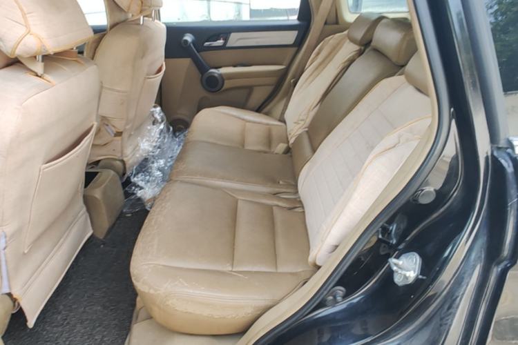 Used Honda CR-V 2010 2.0L automatic two-wheel drive urban version Left Rear Seat