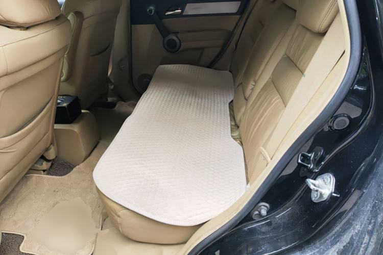 Used Honda CR-V 2010 2.4L automatic four-wheel drive luxury version Left Rear Seat