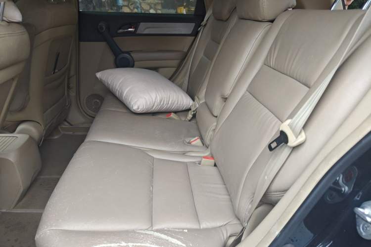 Used Honda CR-V 2010 2.0L automatic two-wheel drive urban version Left Rear Seat