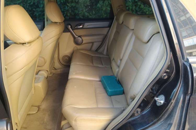 Used Honda CR-V 2010 2.0L manual two-wheel drive urban version Left Rear Seat