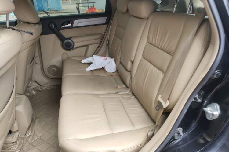 Used Honda CR-V 2010 2.4L Automatic Four-Wheel Drive Prestige Navigation Edition Left Rear Seat
