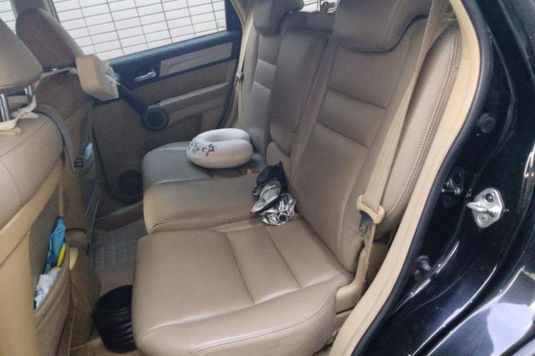 Used Honda CR-V 2010 2.0L automatic two-wheel drive urban version Left Rear Seat