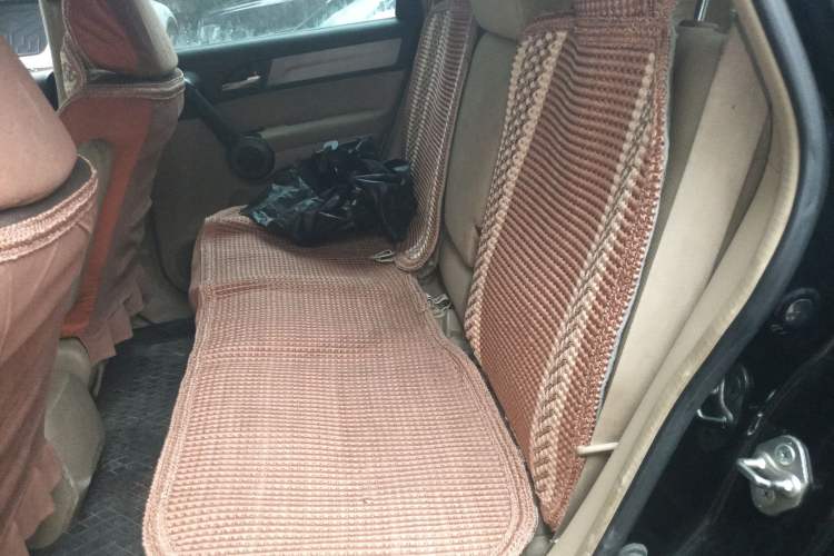 Used Honda CR-V 2010 2.0L manual two-wheel drive urban version Left Rear Seat