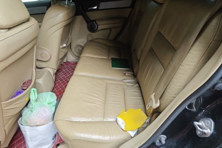 Used Honda CR-V 2010 2.4L automatic four-wheel drive luxury version Left Rear Seat